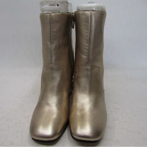 Guess, decorative heel 3", gold, square toed, size 7, NWB. Leather!​​